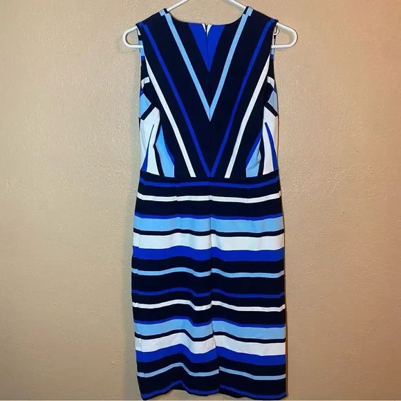 Banana Republic Women’s Striped V-neck Striped Knit Sheath Dress size 10 - Picture 3 of 3